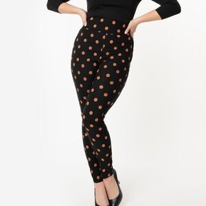 Pumpkin Rizzo Cigarette Pants